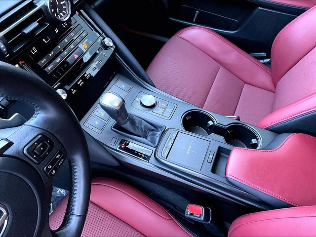Used 2025 Lexus IS 350 F Sport w/ Accessory Package 2 RWD image 15