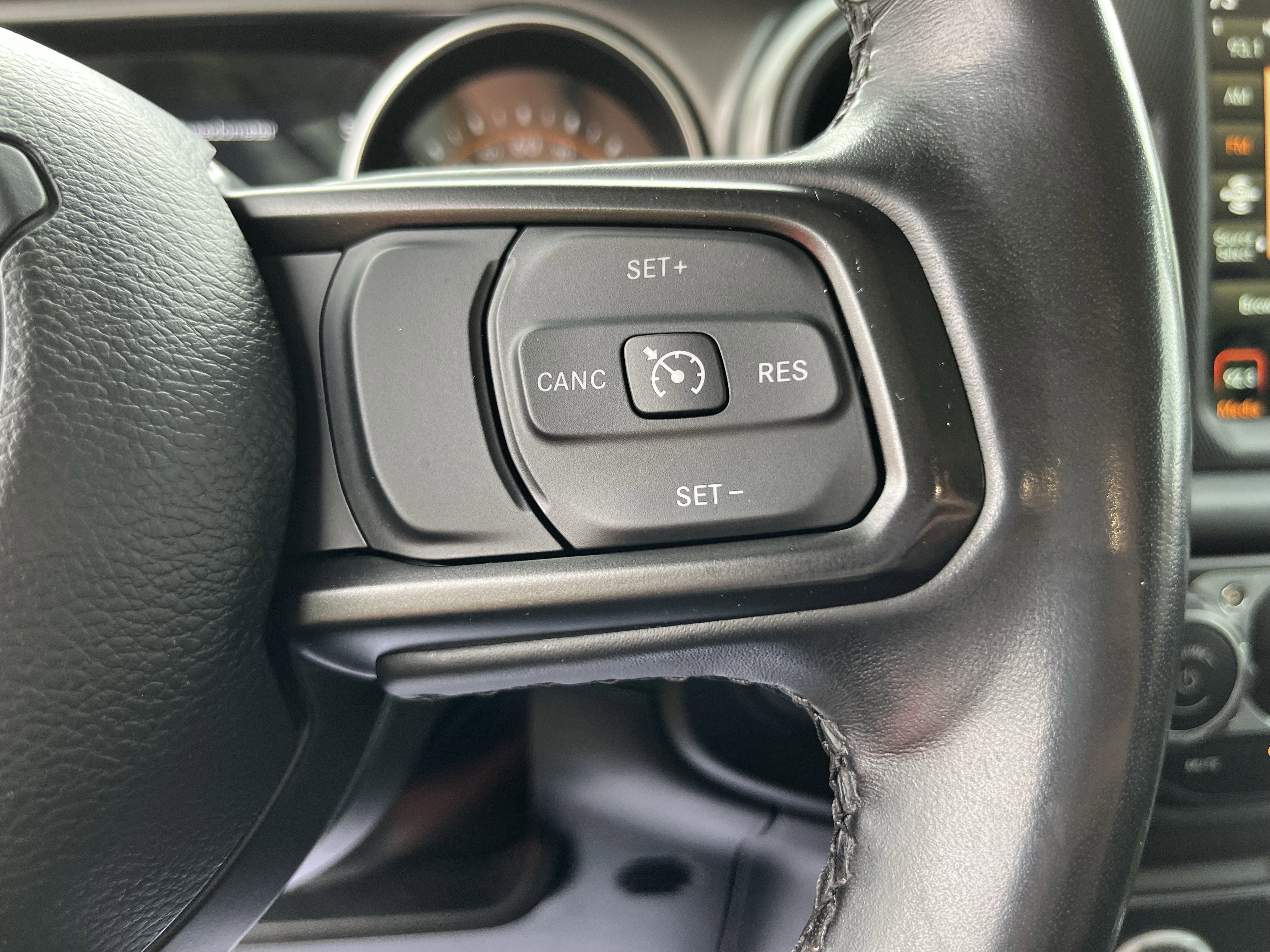 Used 2022 Jeep Wrangler Unlimited Sport image 18