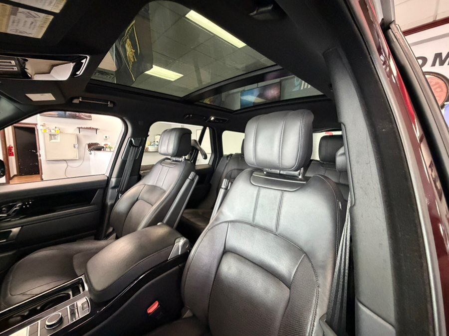 Used 2018 Land Rover Range Rover HSE AWD/4WD image 20