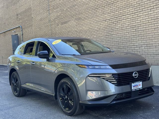 Used 2025 Nissan Murano SV AWD/4WD image 2