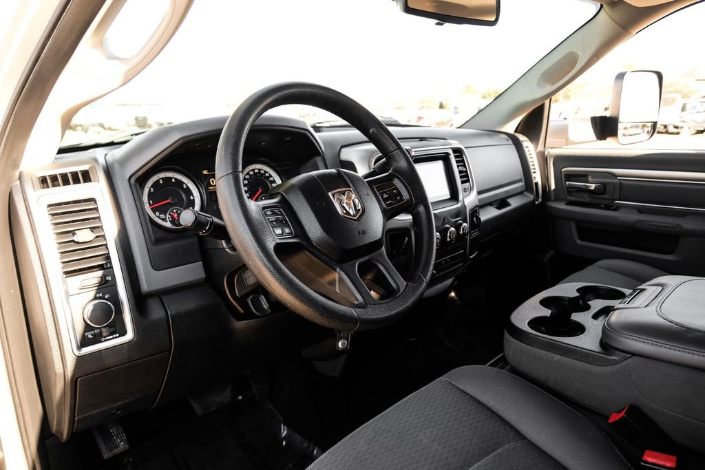 Used 2015 RAM 2500 SLT image 2