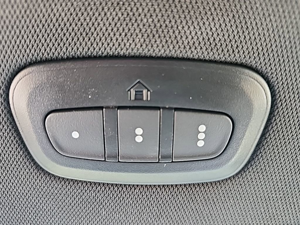 Certified 2024 Jeep Grand Cherokee Overland image 44