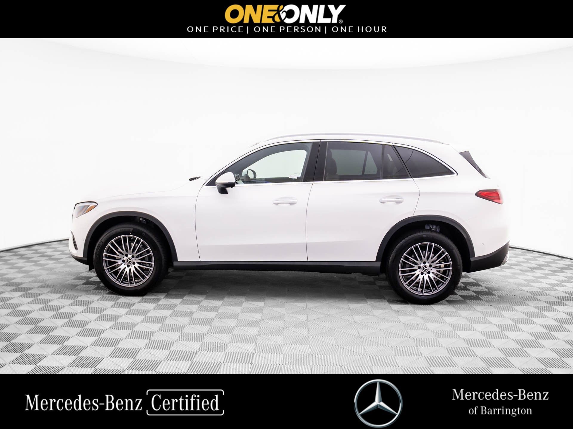 Certified 2026 Mercedes-Benz GLC 300 4MATIC image 2