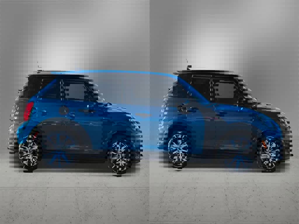 Used 2022 MINI Cooper S w/ Driver Assistance Package image 7