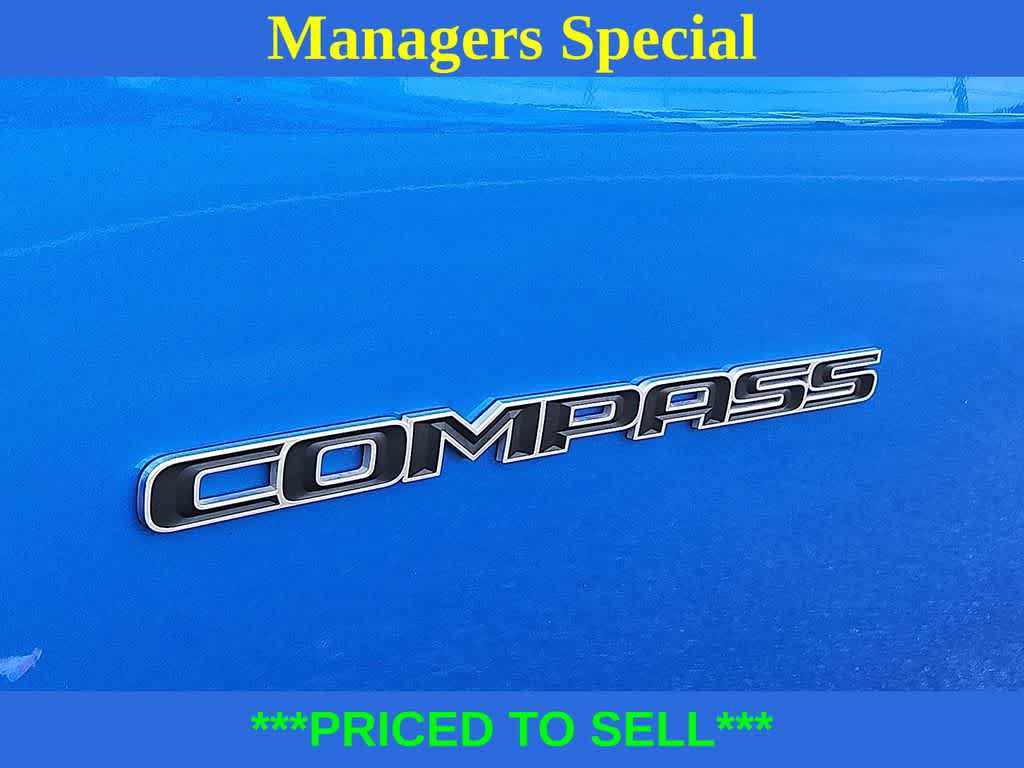Used 2025 Jeep Compass Limited AWD/4WD image 30