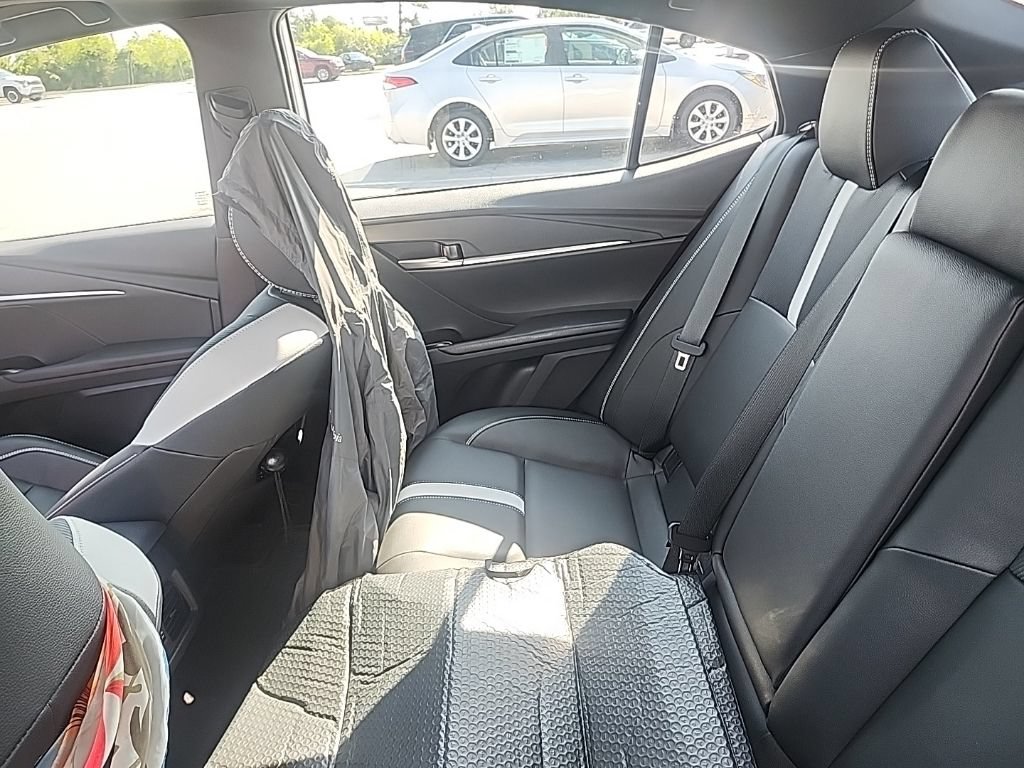 Used 2025 Toyota Camry SE w/ Multimedia Upgrade Package FWD image 10