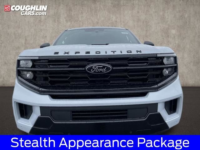 New 2026 Ford Expedition Max Platinum image 8