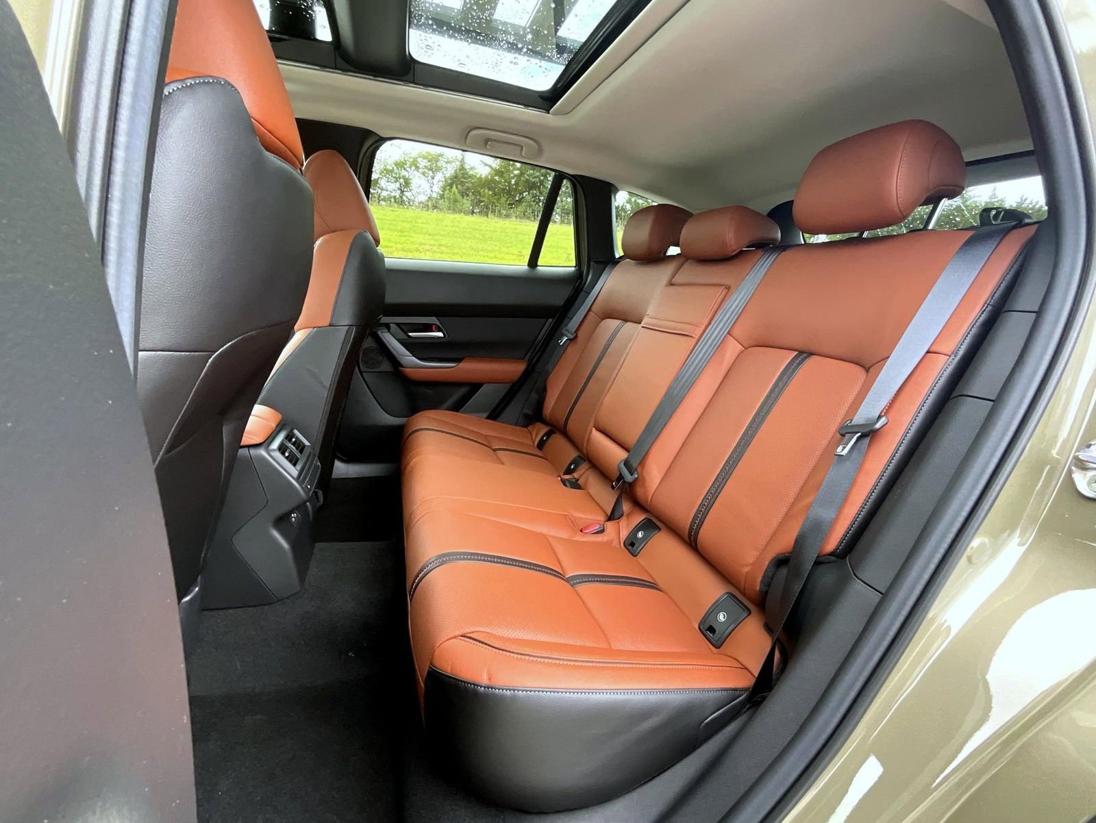 Certified 2025 MAZDA CX-50 Meridian Edition w/ Apex Package image 11