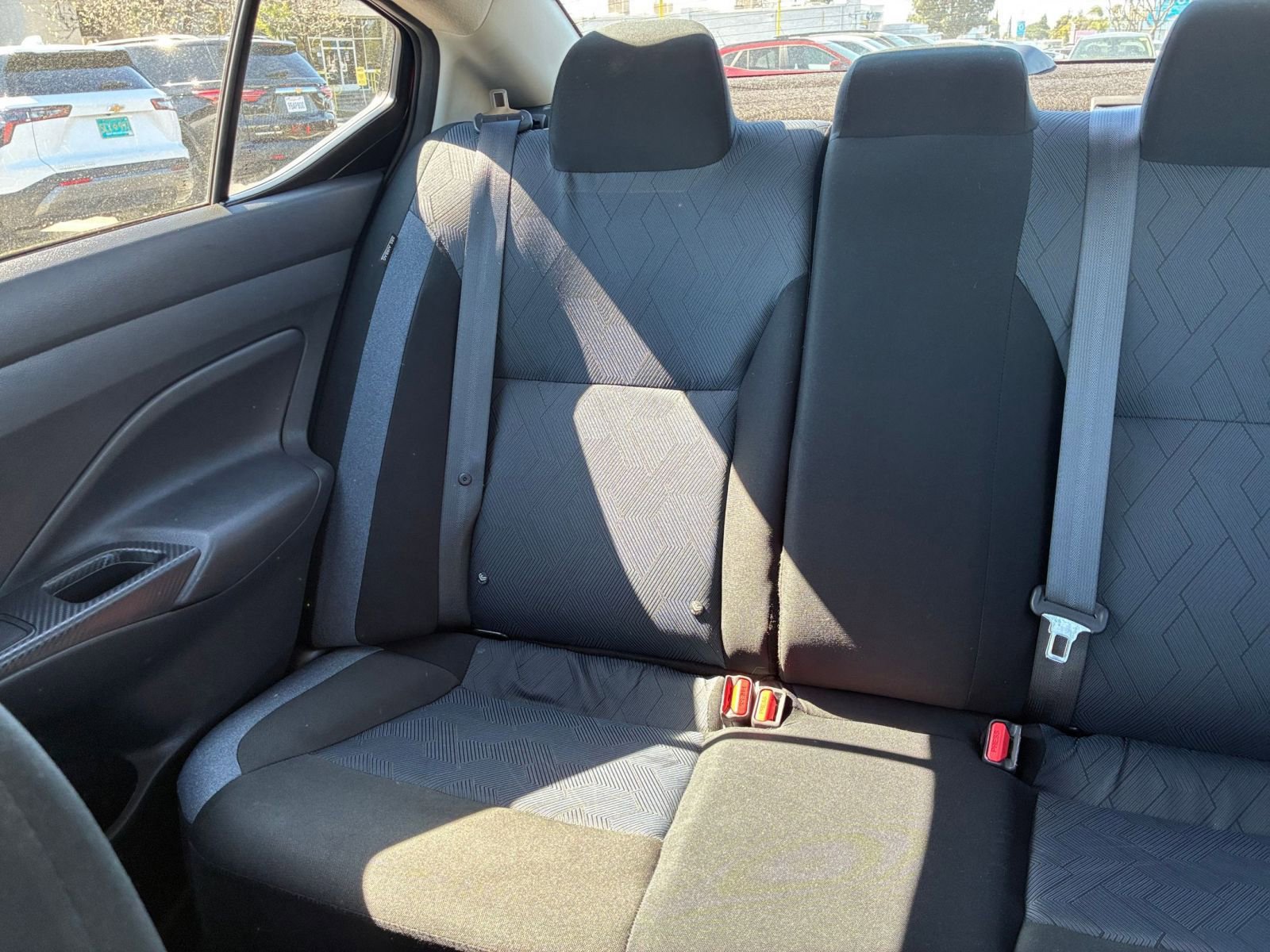 Used 2025 Nissan Versa SV w/ Trunk Package image 37