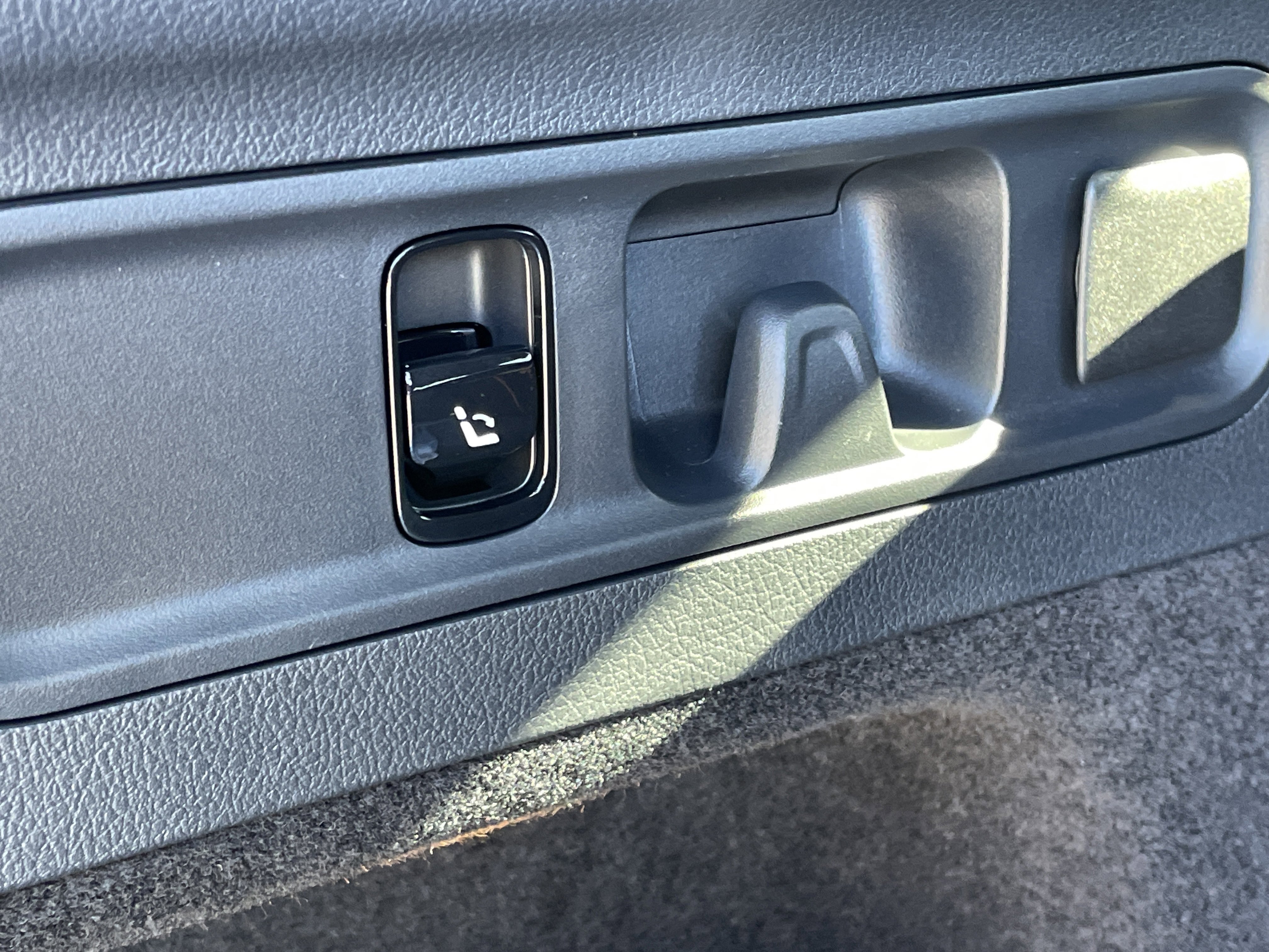 New 2026 Mercedes-Benz GLC 300 4MATIC image 10