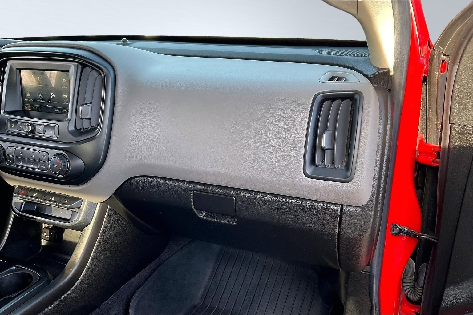 Used 2019 Chevrolet Colorado W/T w/ Custom Special Edition image 15