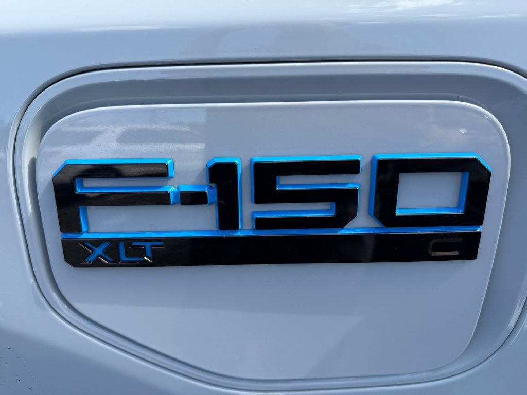 Used 2024 Ford F150 Lightning XLT AWD/4WD image 36