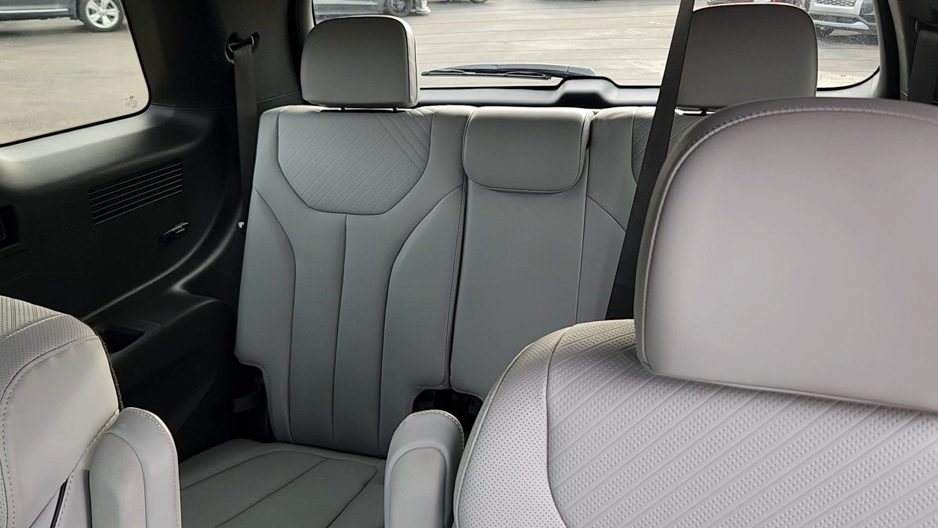 Certified 2025 Hyundai Palisade SEL AWD/4WD image 17