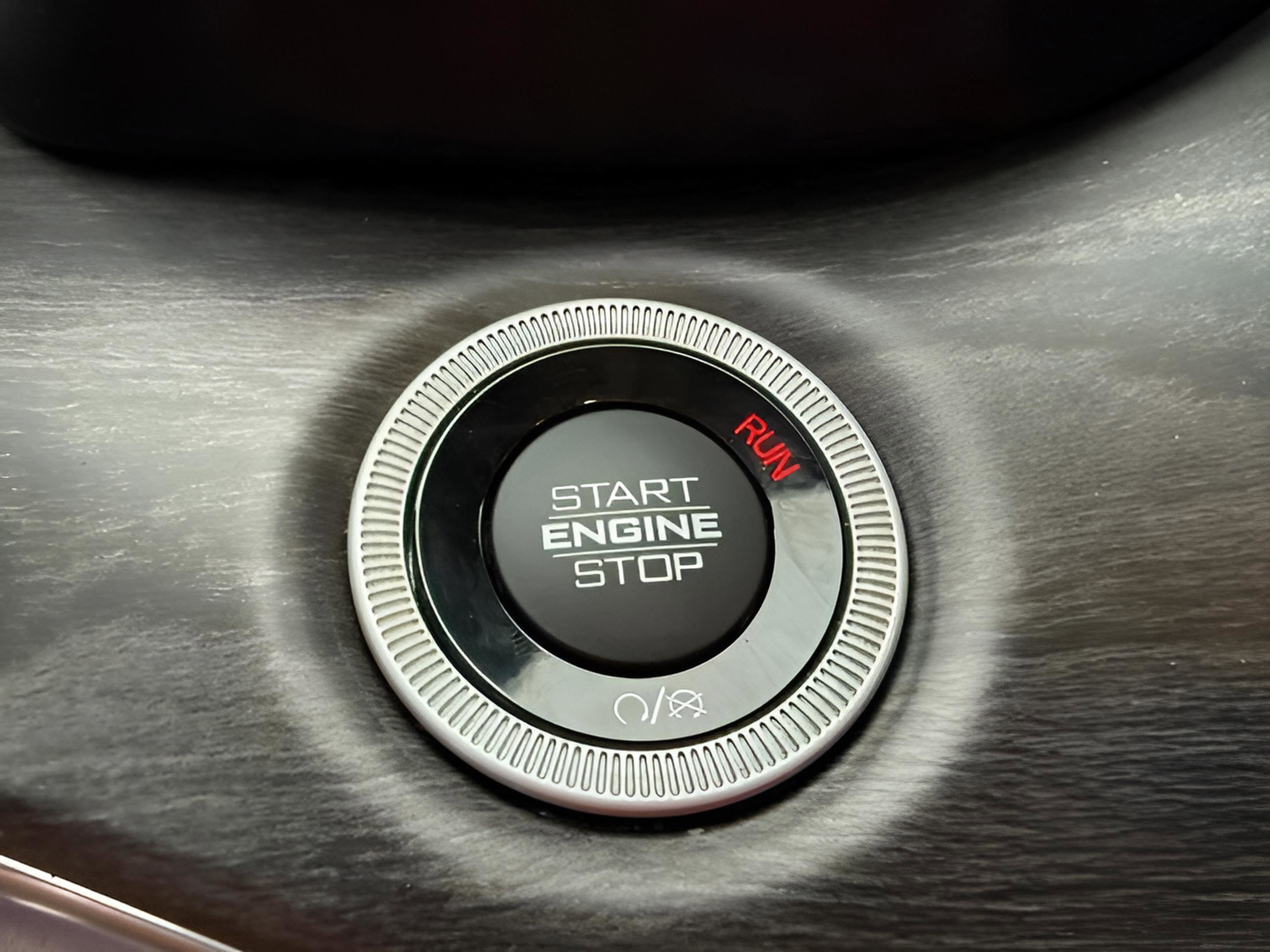 Used 2022 Jeep Grand Cherokee L Overland image 29