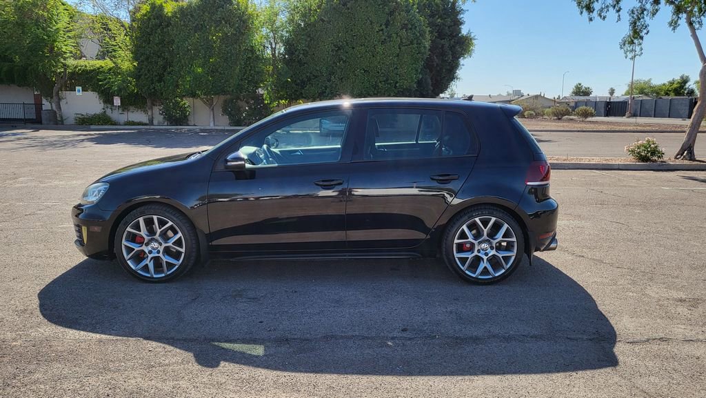 Used 2014 Volkswagen GTI Driver's Edition FWD image 6