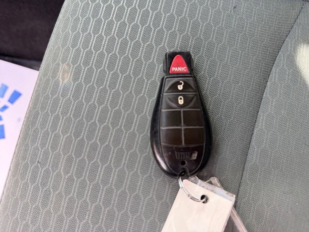 Used 2015 RAM 1500 Express image 34