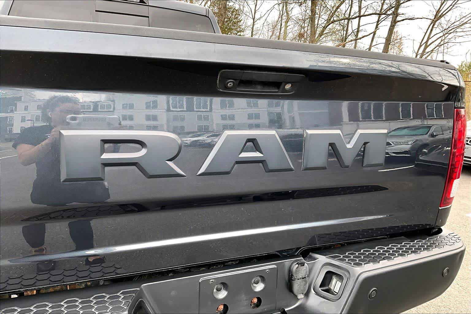 Used 2018 RAM 2500 Power Wagon w/ Leather & Luxury Group AWD/4WD image 33