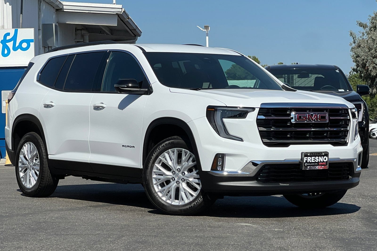 New 2026 GMC Acadia Elevation w/ Elevation Premium Package AWD/4WD image 2