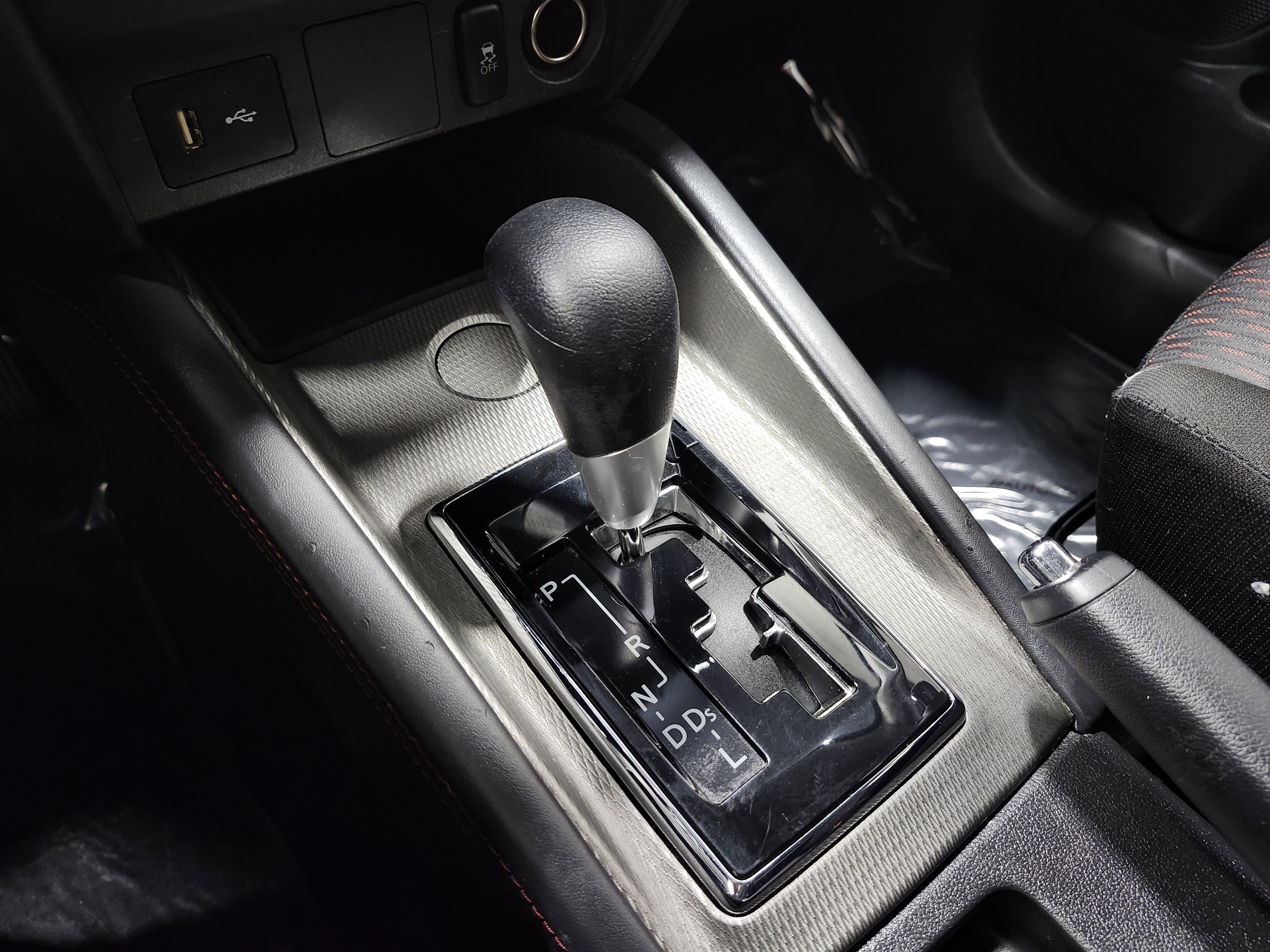 Used 2018 Mitsubishi Outlander Sport LE image 8