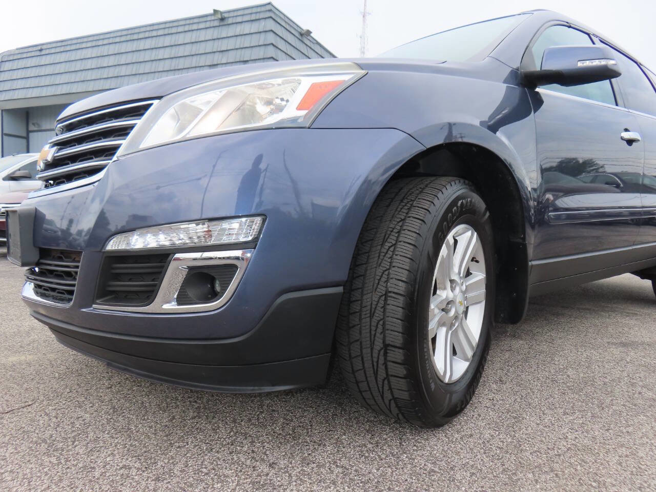 Used 2014 Chevrolet Traverse LT AWD/4WD image 29