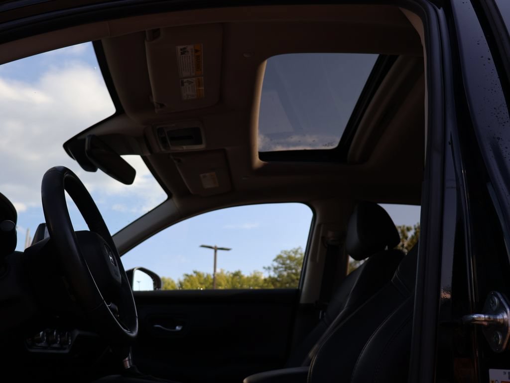 Certified 2024 Honda HR-V EX-L image 32