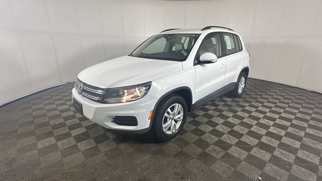 Used 2017 Volkswagen Tiguan S AWD/4WD image 6