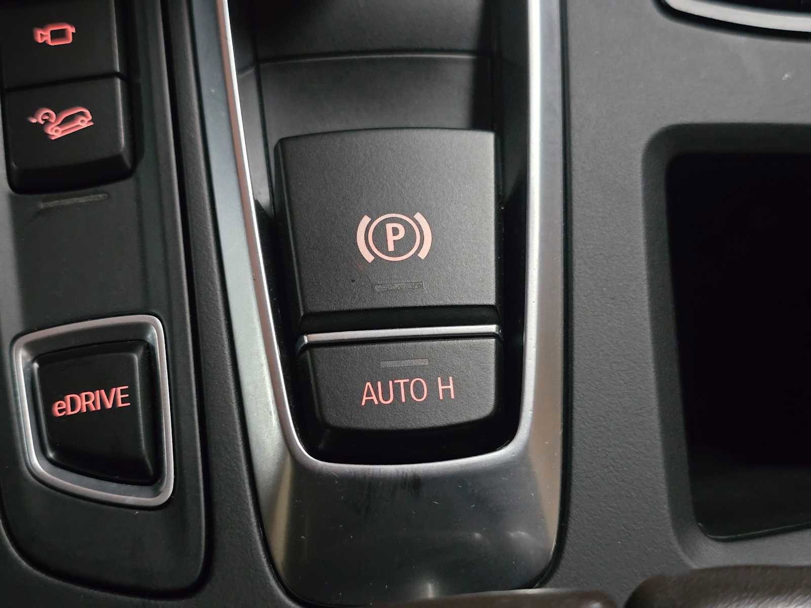 Used 2017 BMW X5 xDrive40e image 40