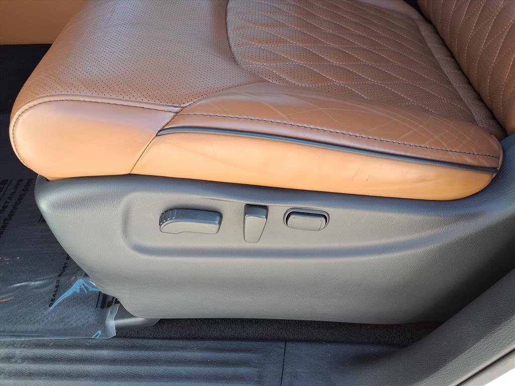 Used 2020 INFINITI QX80 Luxe w/ Proactive Package image 21
