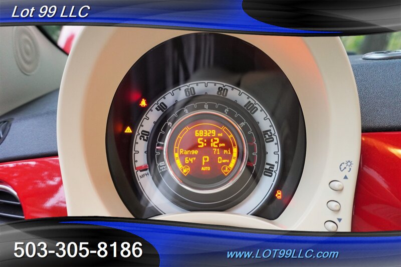 Used 2013 FIAT 500 Lounge w/ Luxury Leather Pkg FWD image 20