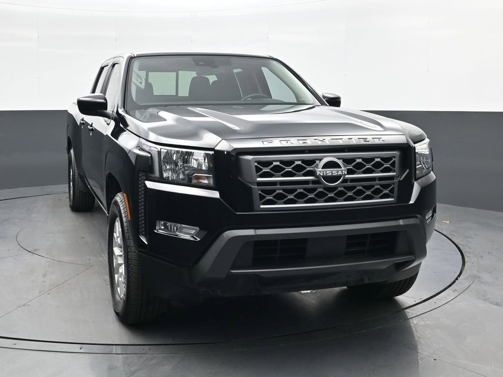 Used 2024 Nissan Frontier SV