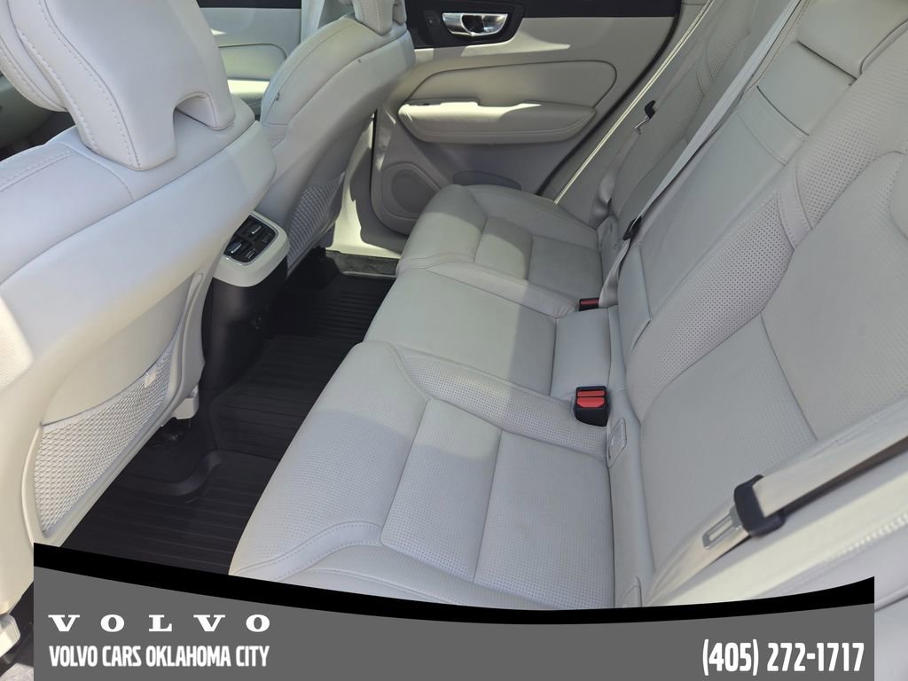 Used 2021 Volvo XC60 T5 Inscription w/ Advanced Package AWD/4WD image 24