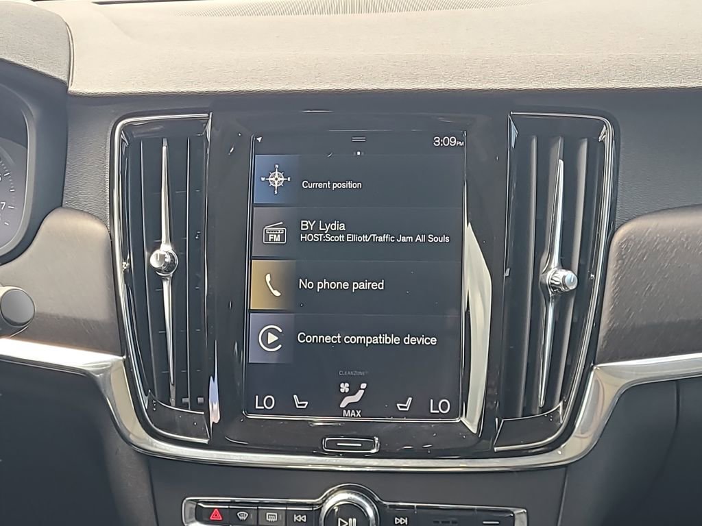 Used 2019 Volvo V90 T5 Cross Country w/ Advanced Package image 21