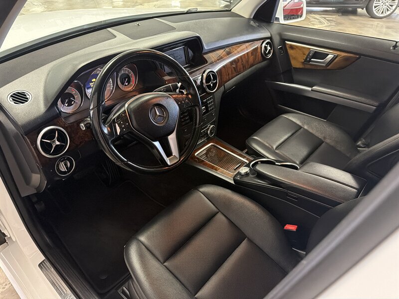 Used 2014 Mercedes-Benz GLK 350 2WD image 15
