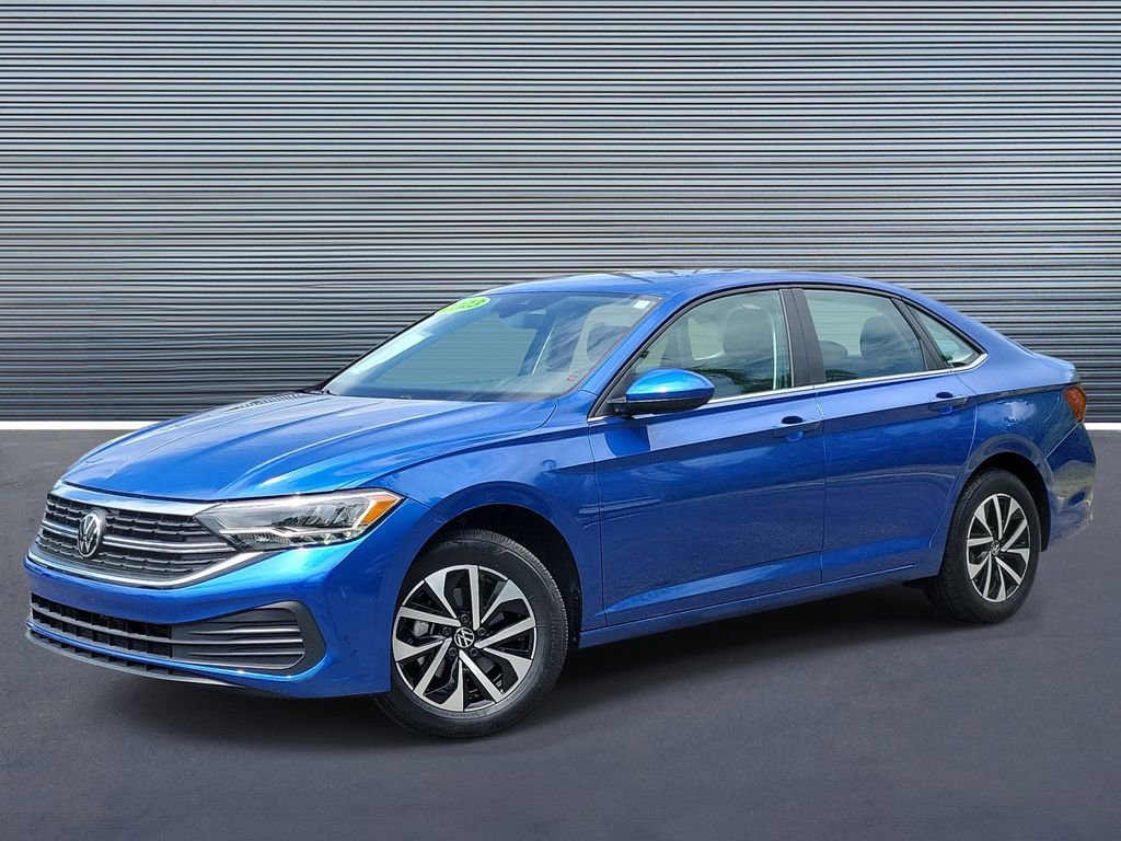 Used 2023 Volkswagen Jetta S image 1