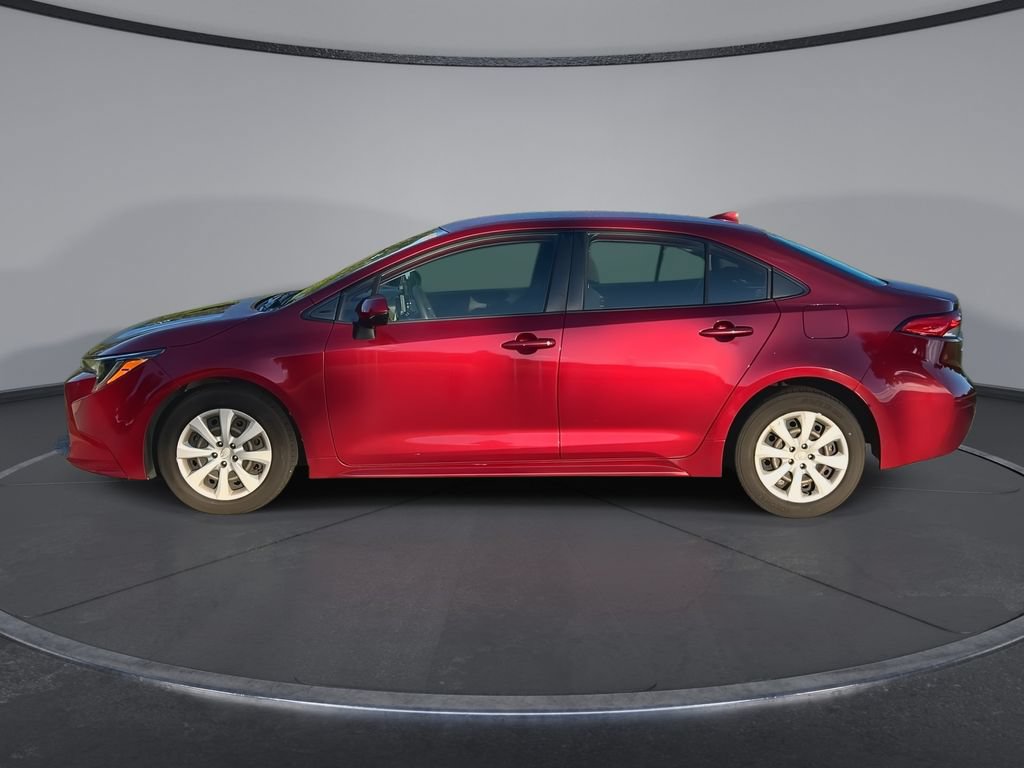 Used 2022 Toyota Corolla LE FWD image 5