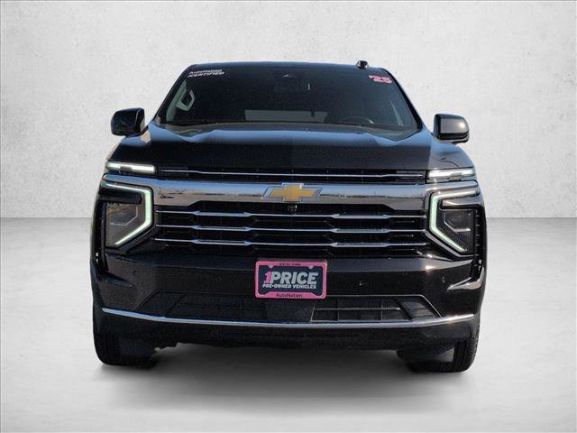 Used 2025 Chevrolet Tahoe LT image 2