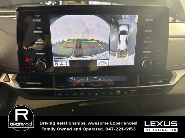 Used 2022 Toyota Sienna Platinum image 9