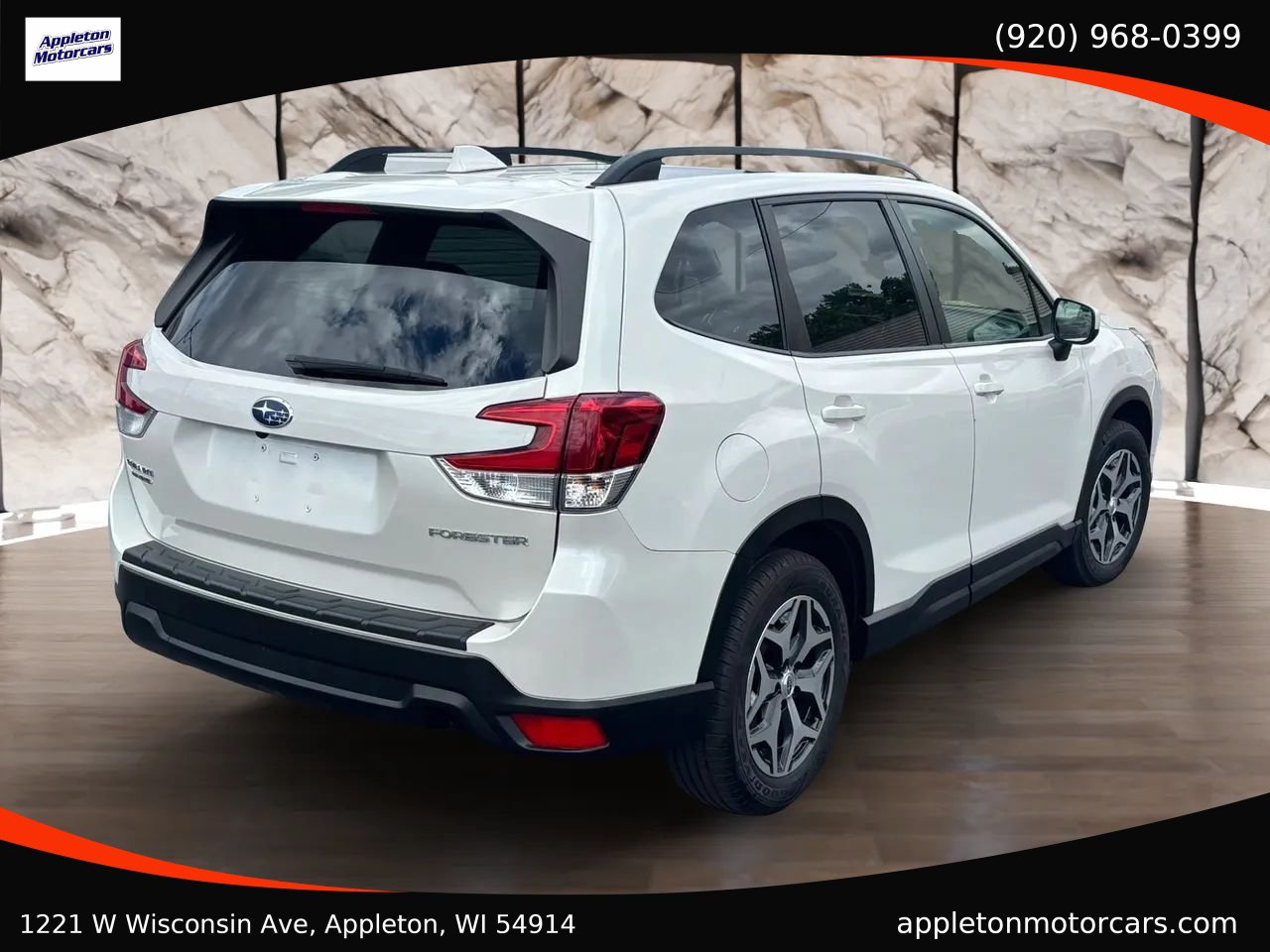 Used 2019 Subaru Forester Premium AWD/4WD image 6