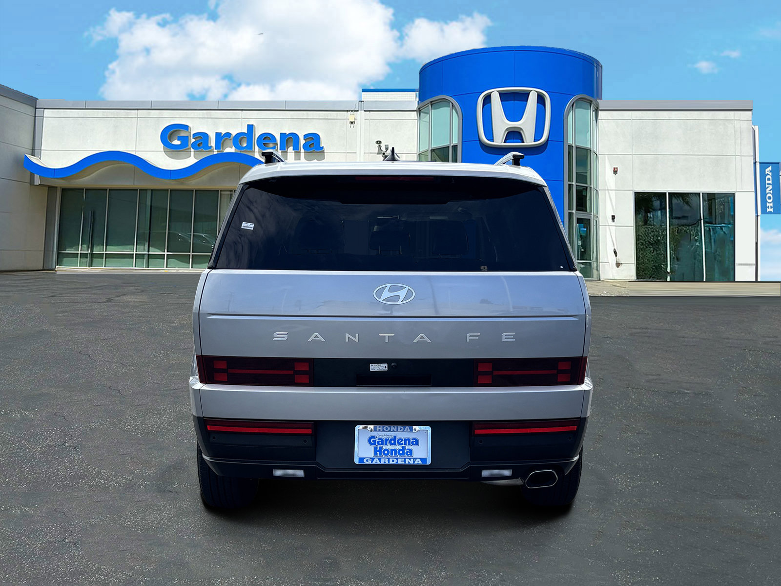 Used 2025 Hyundai Santa Fe SEL FWD image 5