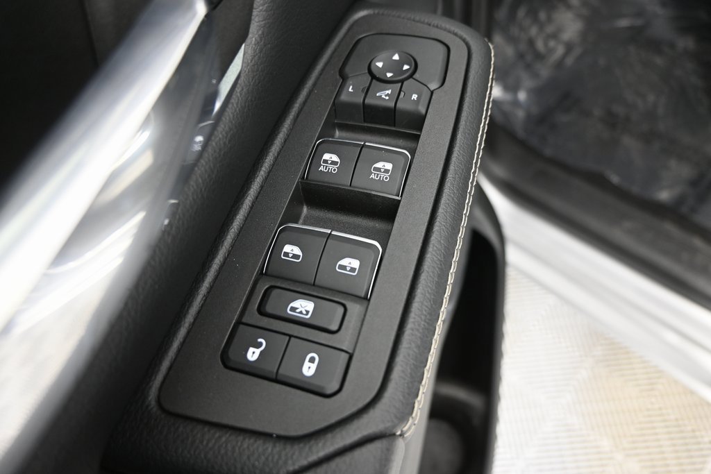 Used 2025 RAM 1500 Laramie w/ Sport Appearance Package image 20