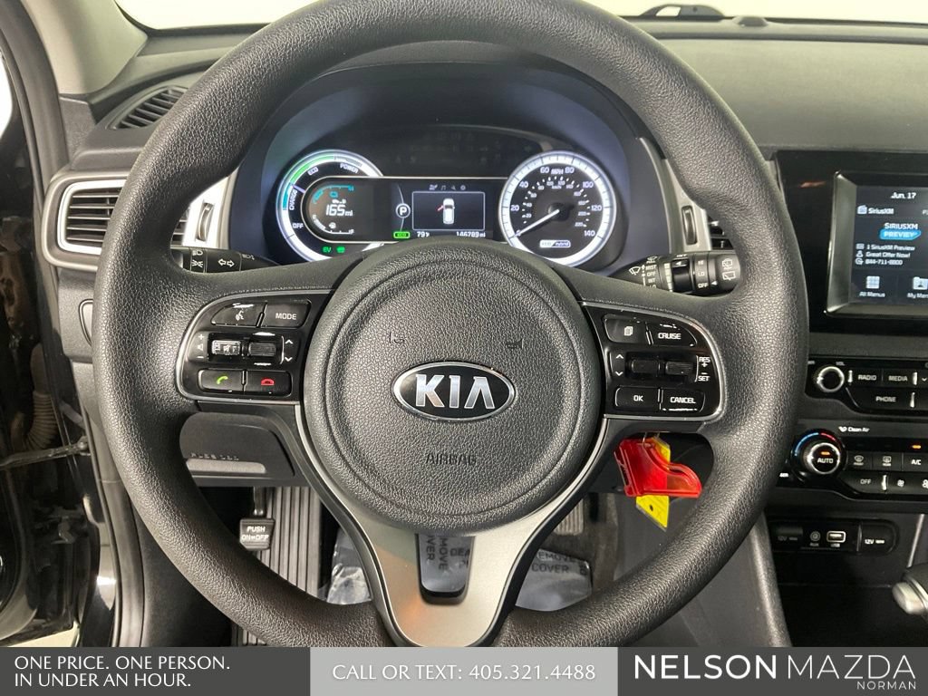 Used 2017 Kia Niro FE FWD image 41