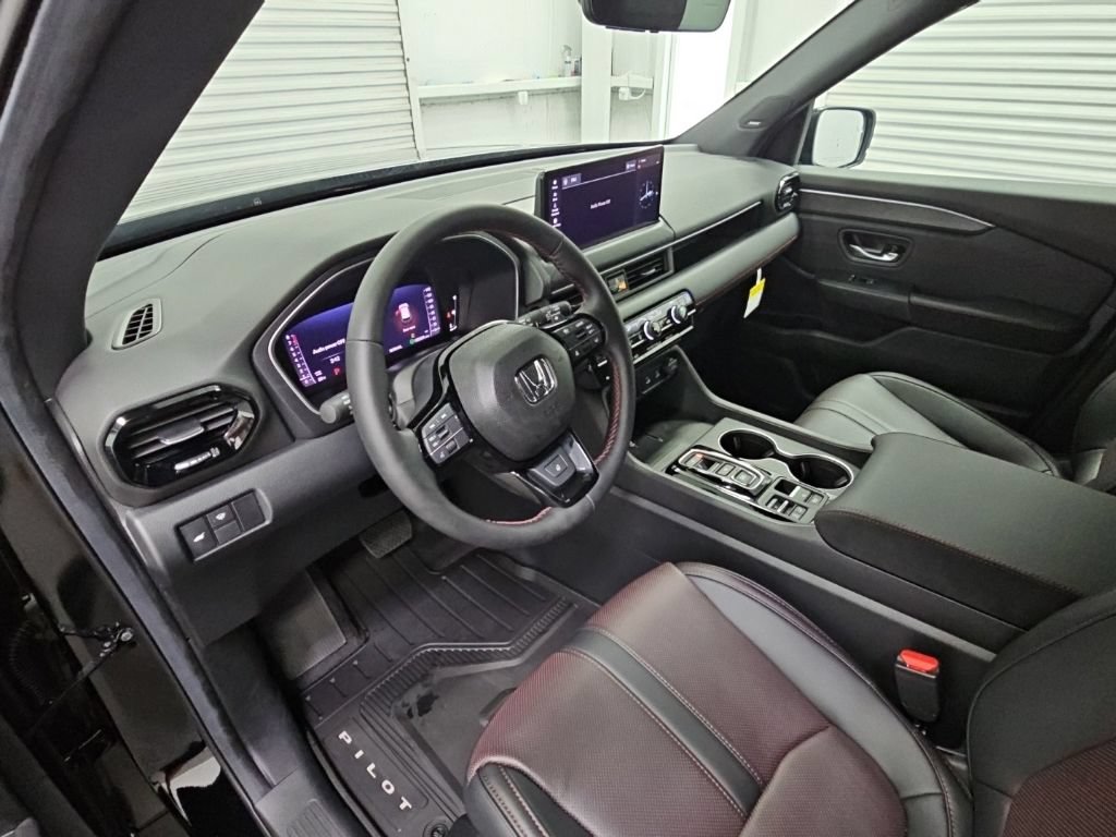 New 2026 Honda Pilot Black Edition image 11