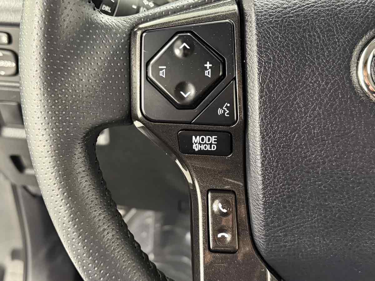 Used 2024 Toyota 4Runner TRD Off-Road image 17