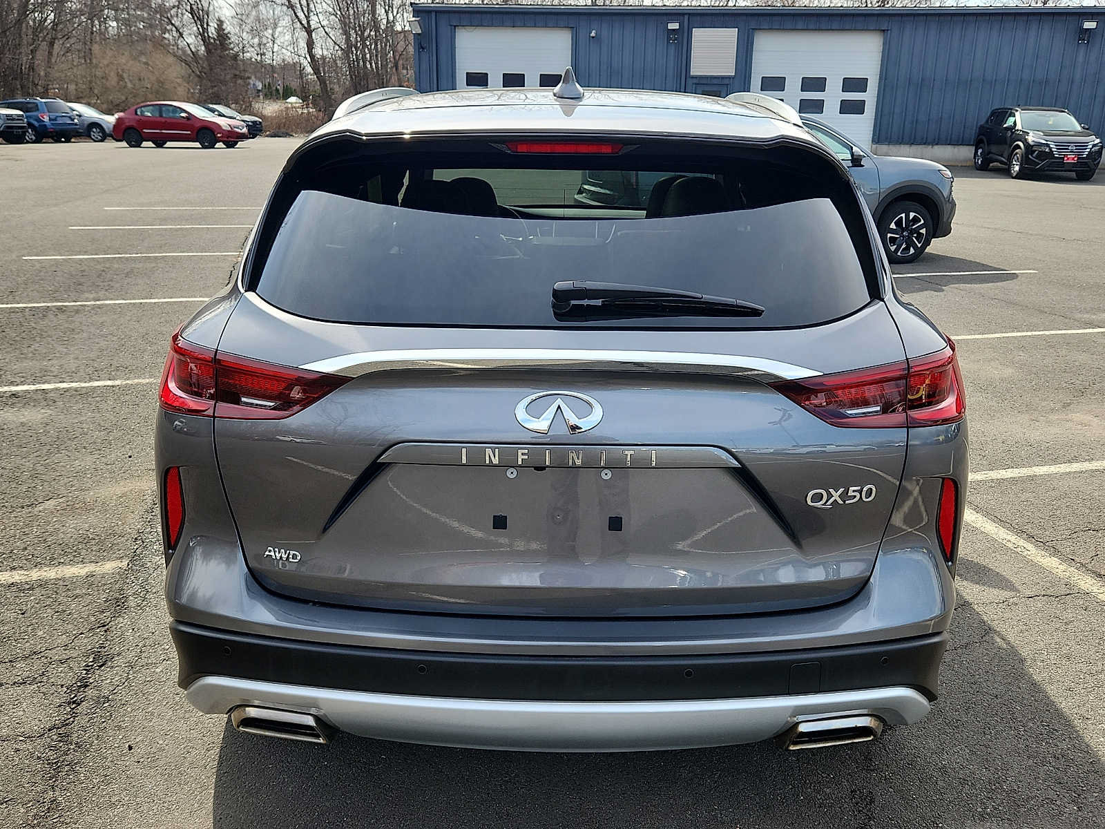 Used 2023 INFINITI QX50 Luxe AWD/4WD image 5