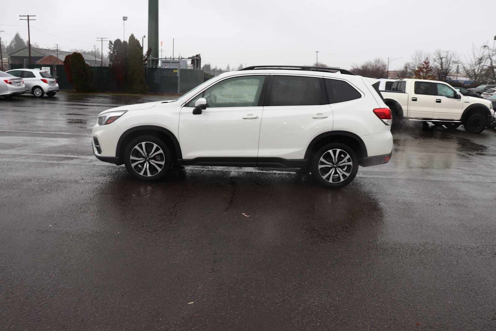Used 2019 Subaru Forester Limited image 8