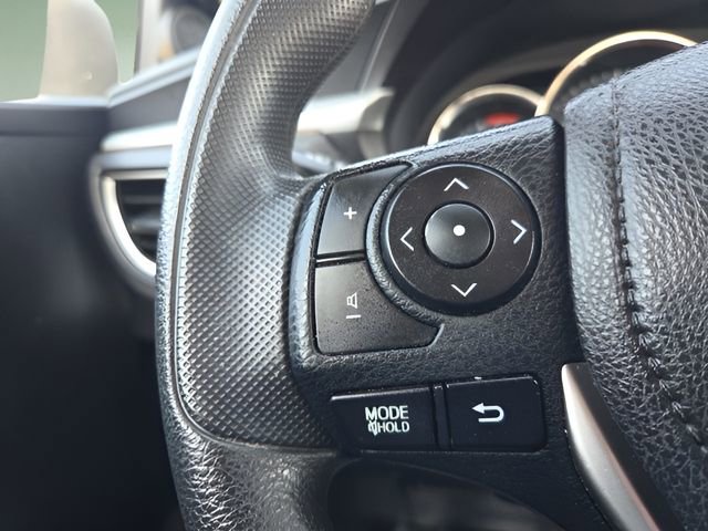 Used 2015 Toyota Corolla LE image 20