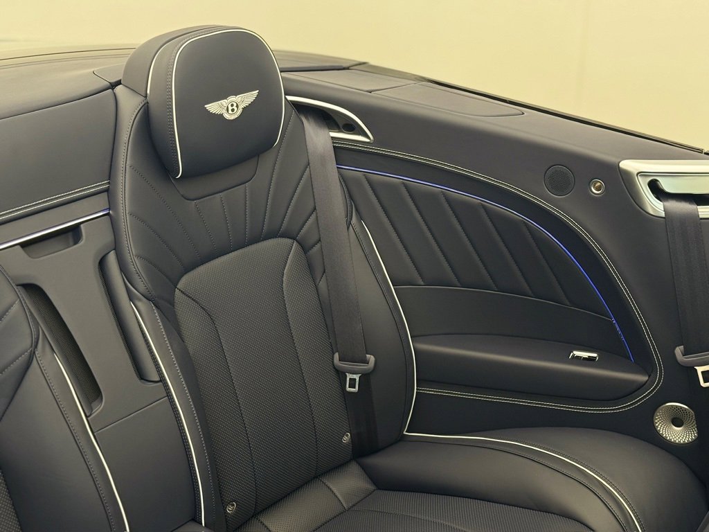 New 2024 Bentley Continental GT V8 image 40