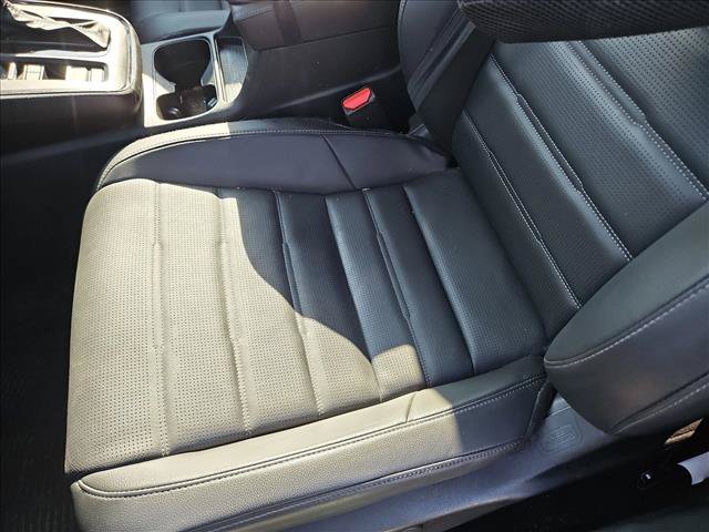 Used 2025 Honda CR-V EX-L image 14