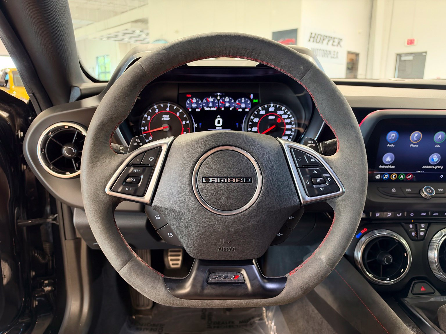 Used 2019 Chevrolet Camaro ZL1 RWD image 26