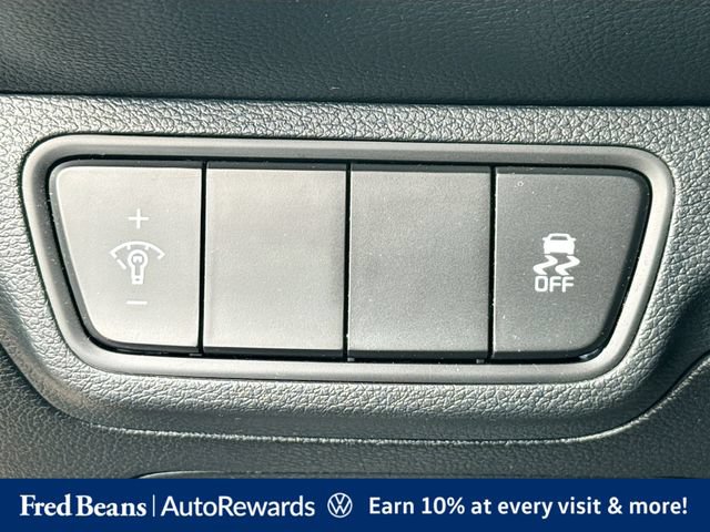 Used 2023 Kia Forte LXS FWD image 15